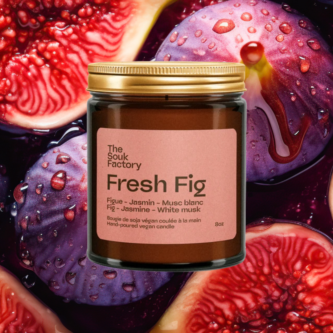 Bougie Lush Fig 8 oz sur fond de figues fraiches