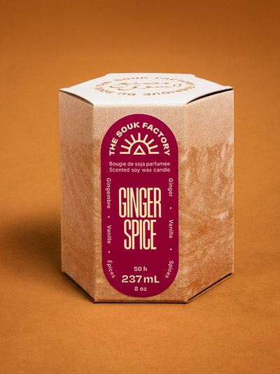 Bougie de soja parfumée Ginger Spice, boite kraft avec encre blanche, étiquette rouge